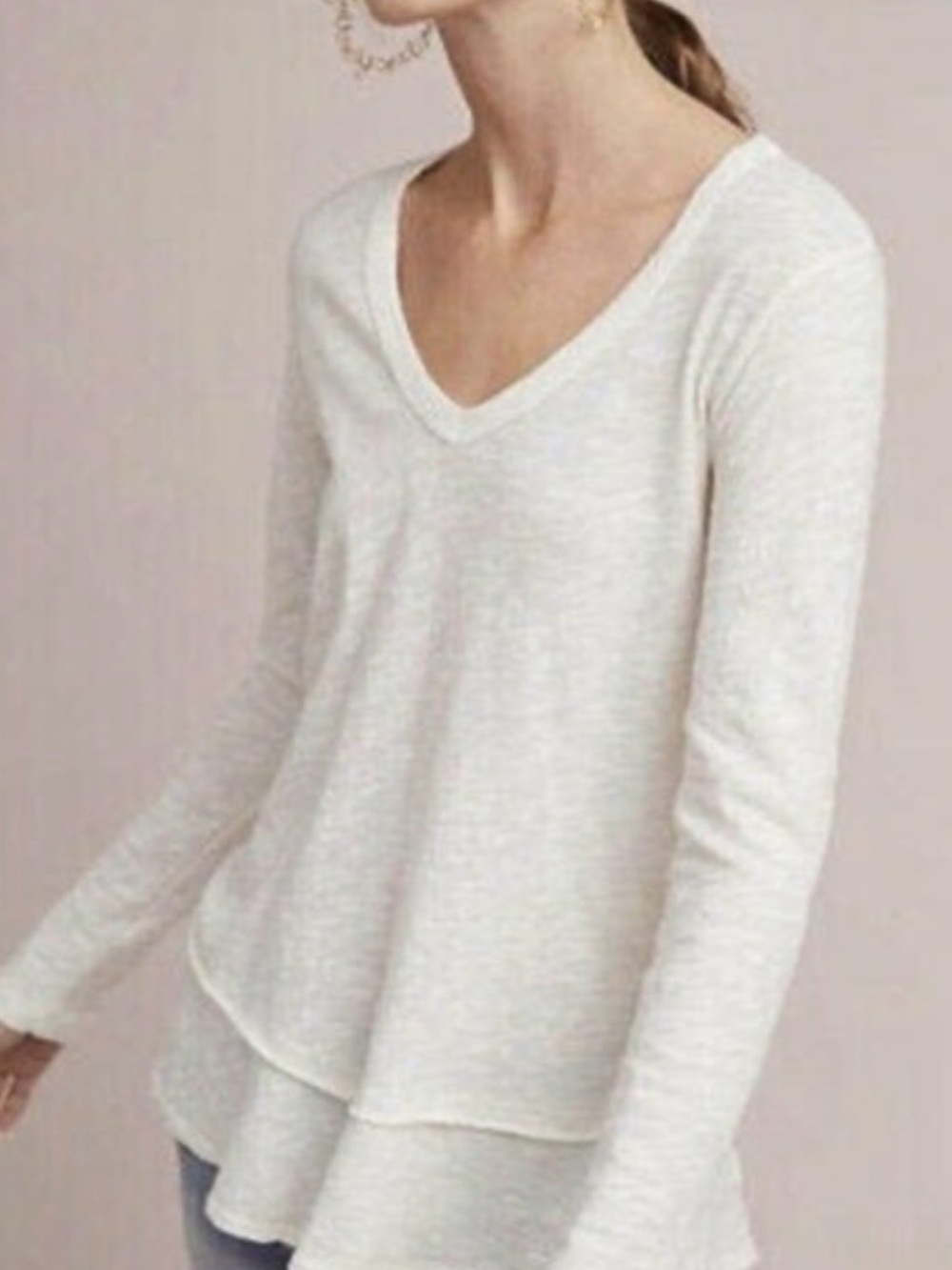 Anthropologie Left of Center Cream V-Neck Long-Sleeve Layered-Hem Top